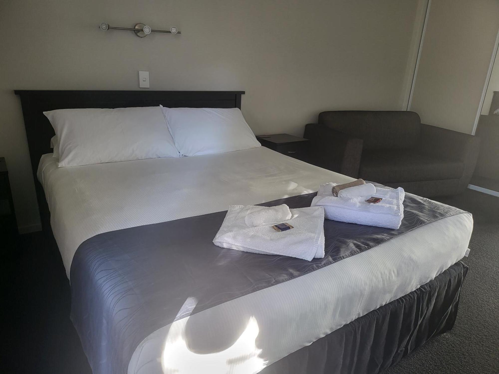 Ferrylink Motel Picton Exterior photo